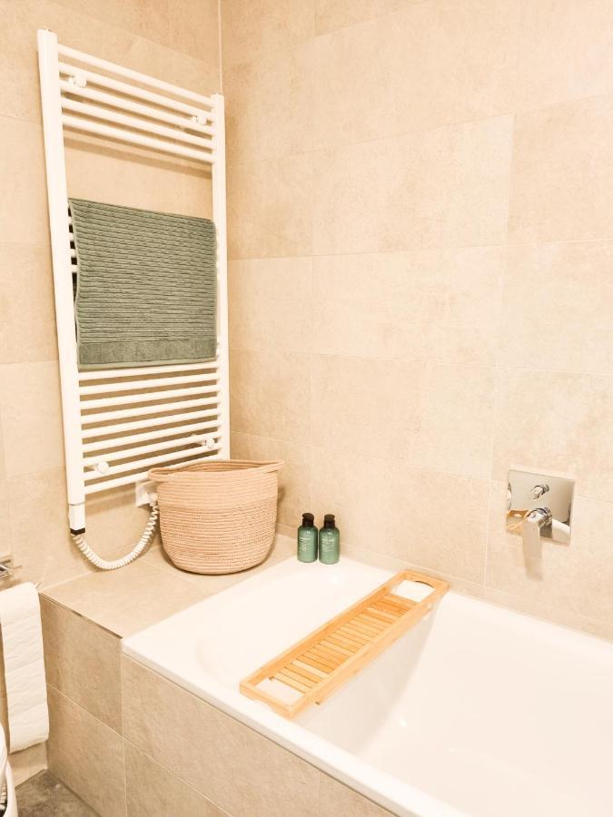 Orangehome: Waldlichtung - Zentral Zwischen Therme Und Stadtmitte Bad Aibling Exteriör bild